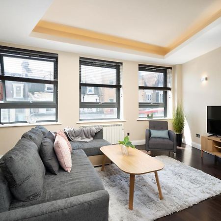 Spacious 2 Bedroom Apartment - Sleeps 6 Brighton Екстер'єр фото